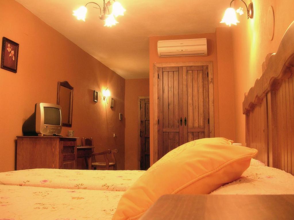 Hotel Posada Casas Viejas Benalup-Casas Viejas Rum bild